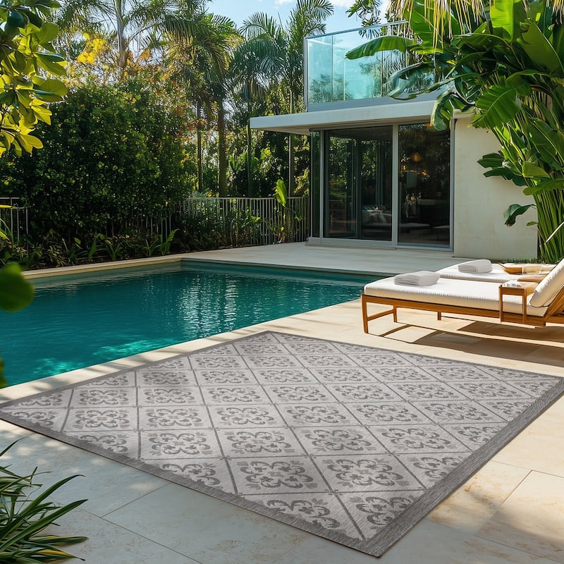 Gertmenian Paseo Bronte Floral Medallion Tile Polypropylene Flatweave Indoor/ Outdoor Area Rug