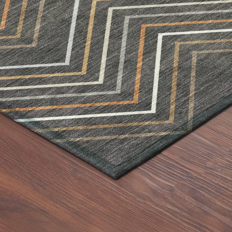 Machine Washable Indoor/ Outdoor Modern Chevron Chantille Rug