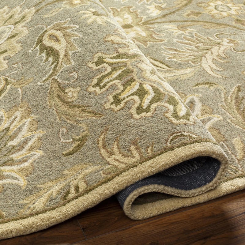 Livabliss Caesar Updated Traditional Oriental Area Rug