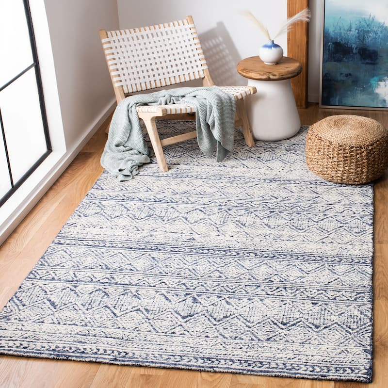 SAFAVIEH Handmade Abstract Mariaana Modern Wool Rug - 4' x 6' - Blue/Ivory