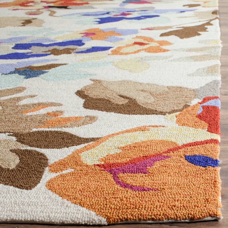 SAFAVIEH Handmade Four Seasons Laurenza Floral Rug