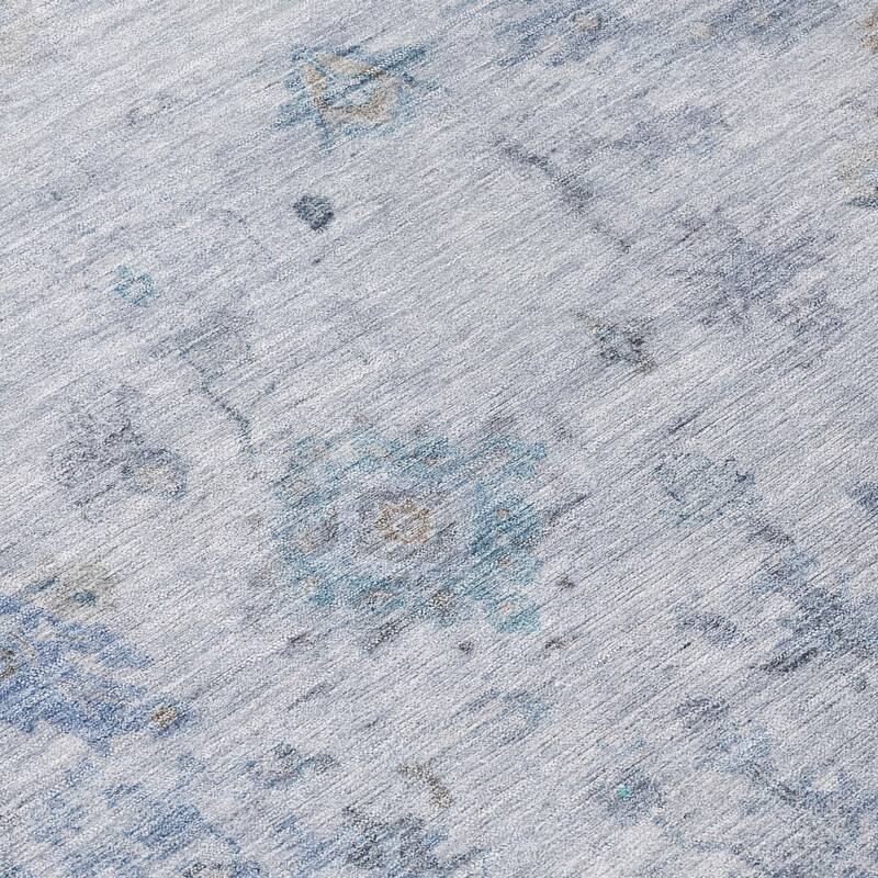 Machine Washable Indoor/ Outdoor Vintage Traditional Chantille Rug