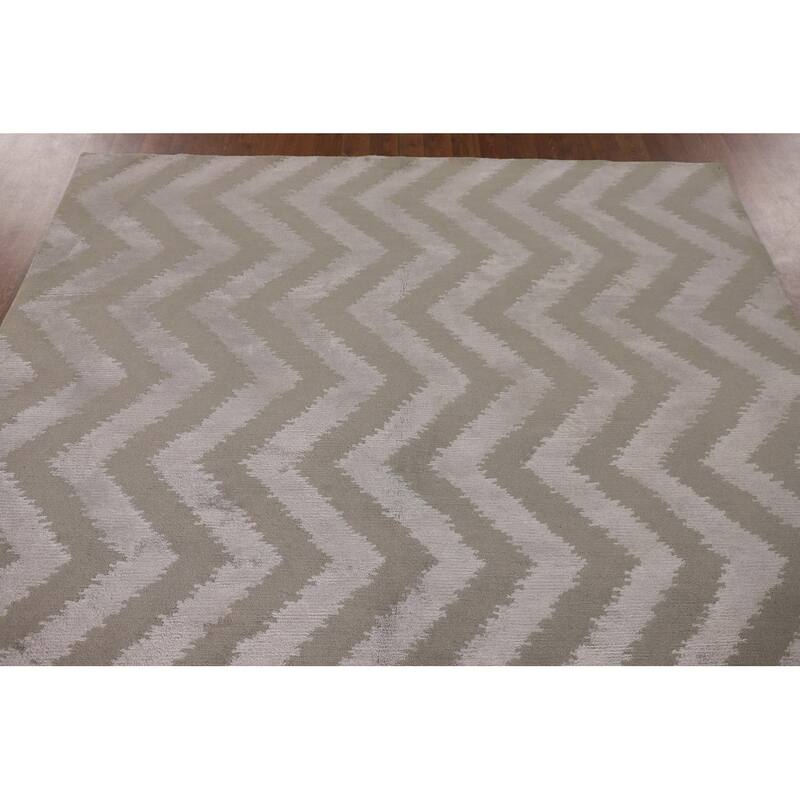 Chevron Style Nepalese Indian Area Rug Handmade Wool Carpet - 6'0" x 8'9"