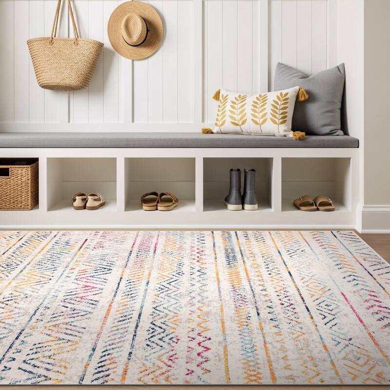 The Curated Nomad Midtown Geometric Distressed Bohemian Rug