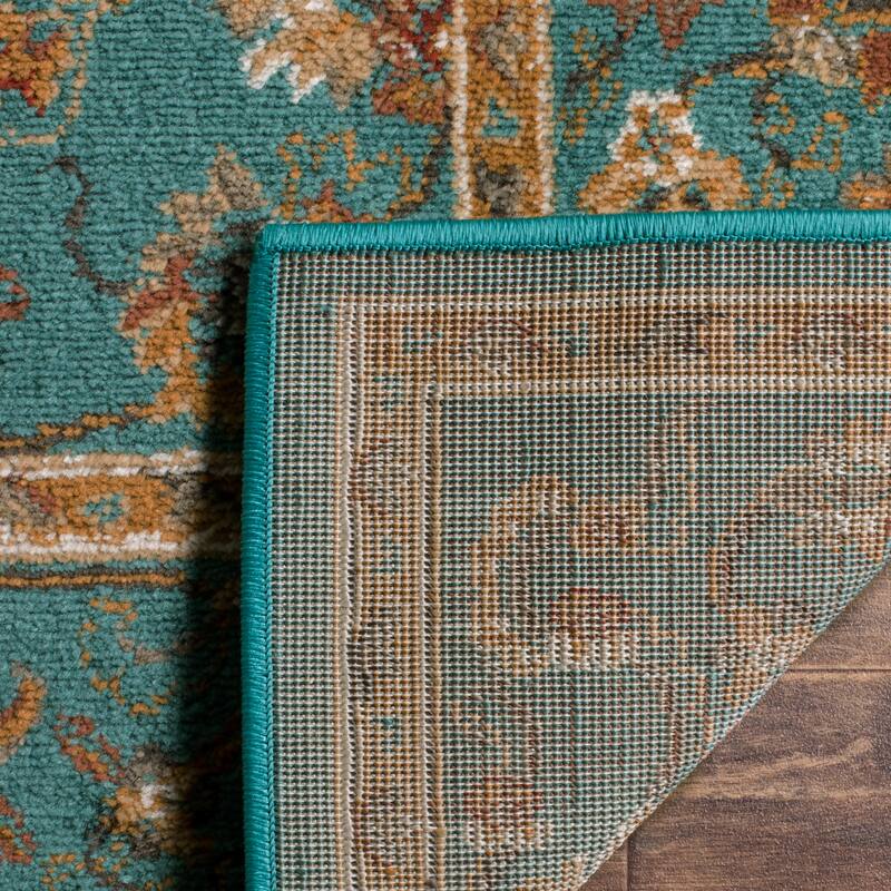 SAFAVIEH, Summit Chrissoula Traditional Oriental Rug