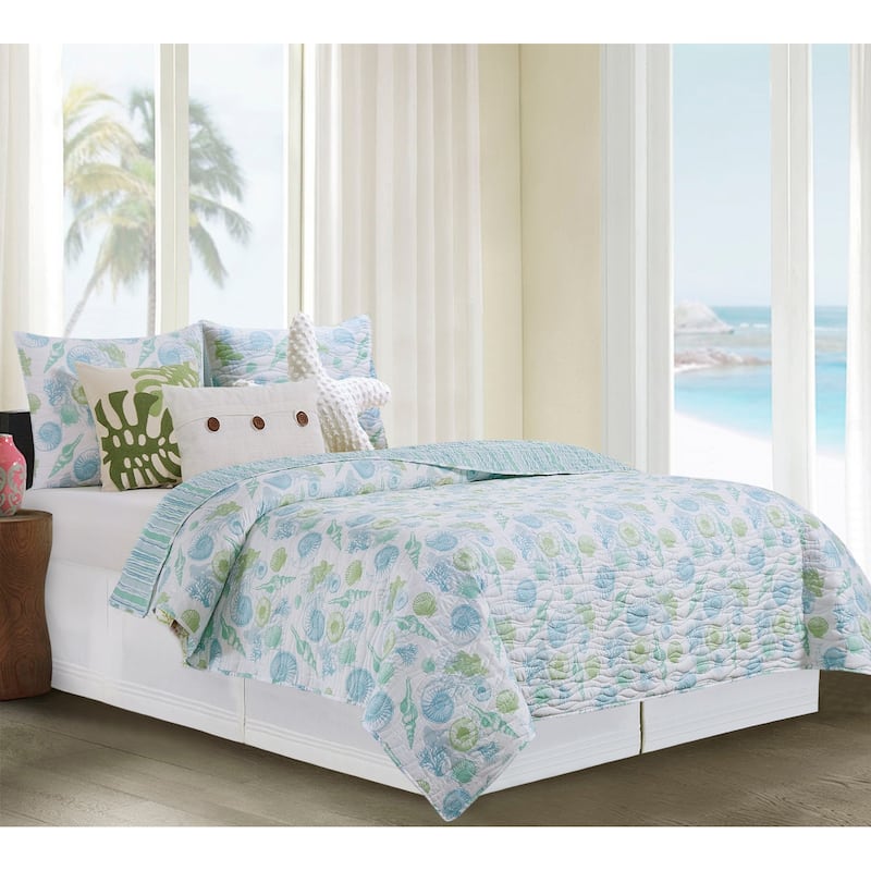Delray Beach Coastal Seashell Quilt Set - Reversible and Machine Washable - 3 Piece - Queen