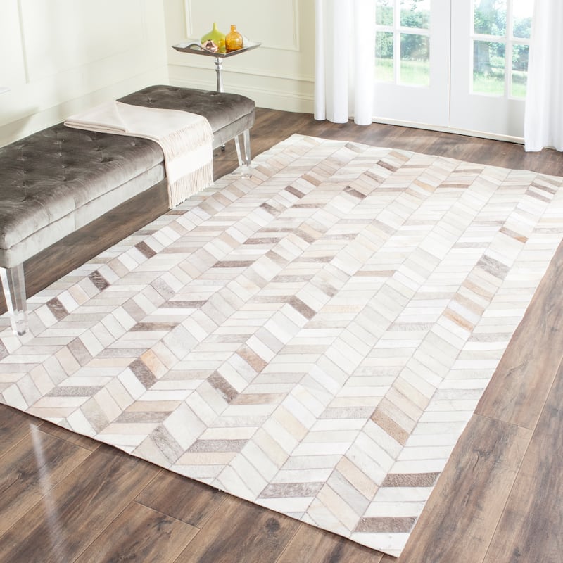 SAFAVIEH, Handmade Studio Leather Ayana Modern Leather Rug