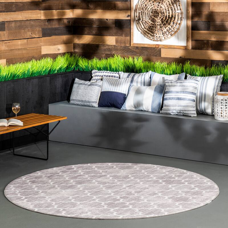 Nuloom Maribel Geometric Machine Washable Indoor/Outdoor Area Rug
