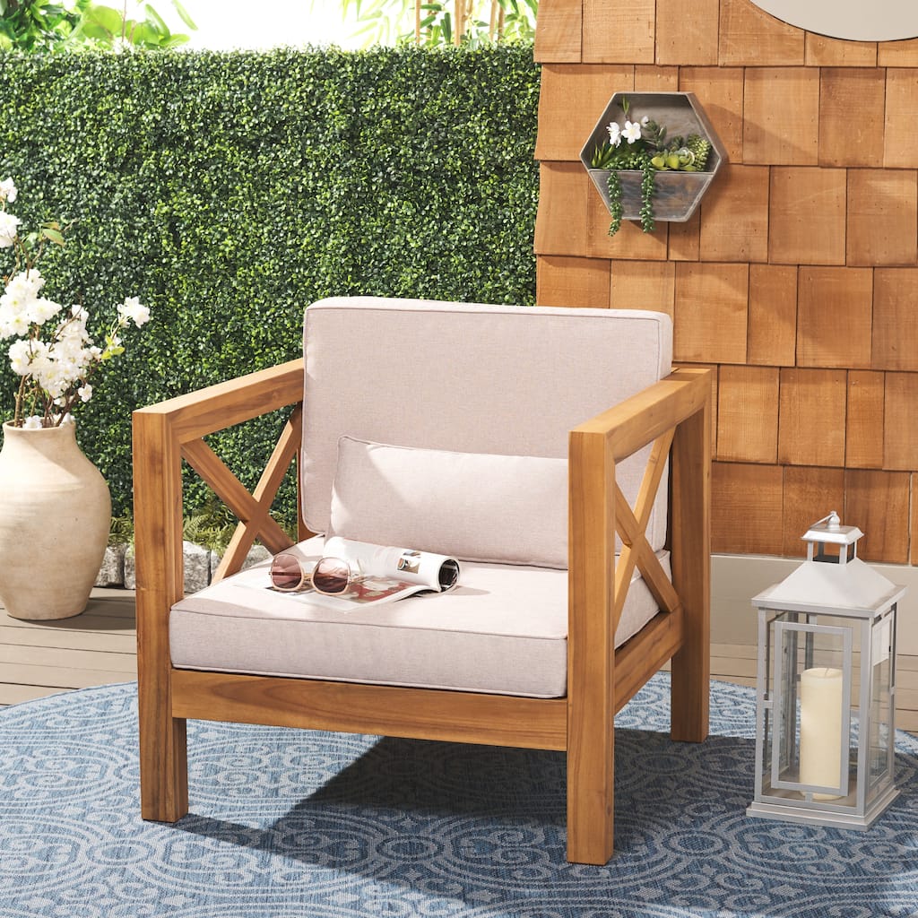 SAFAVIEH Outdoor Living Crewe Solid Wood Arm Chair - Natural/Light Grey - 30"W x 30"D x 31"H