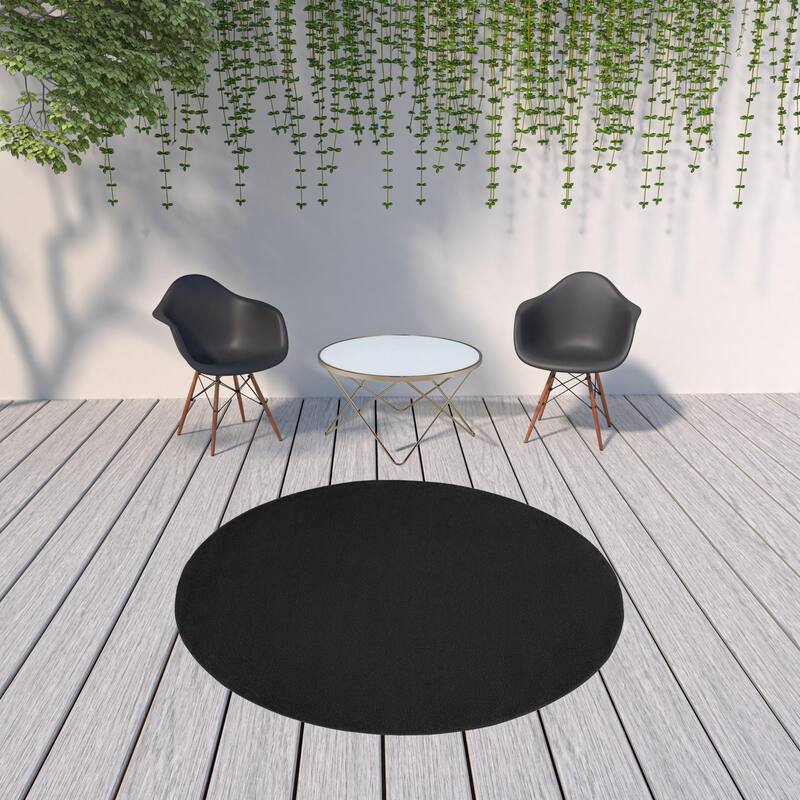 8' X 8' Black Round Non Skid Indoor Outdoor Area Rug - 6' x 7'