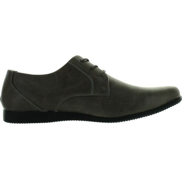 plain casual shoes