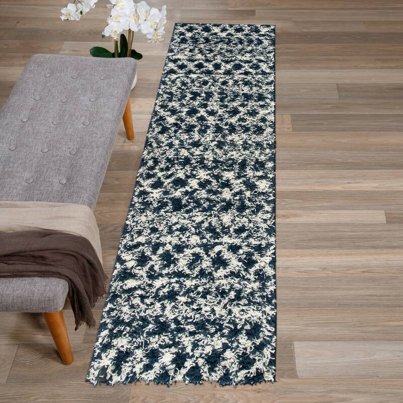 World Rug Gallery Trellis Geometric Plush Shag Area Rug