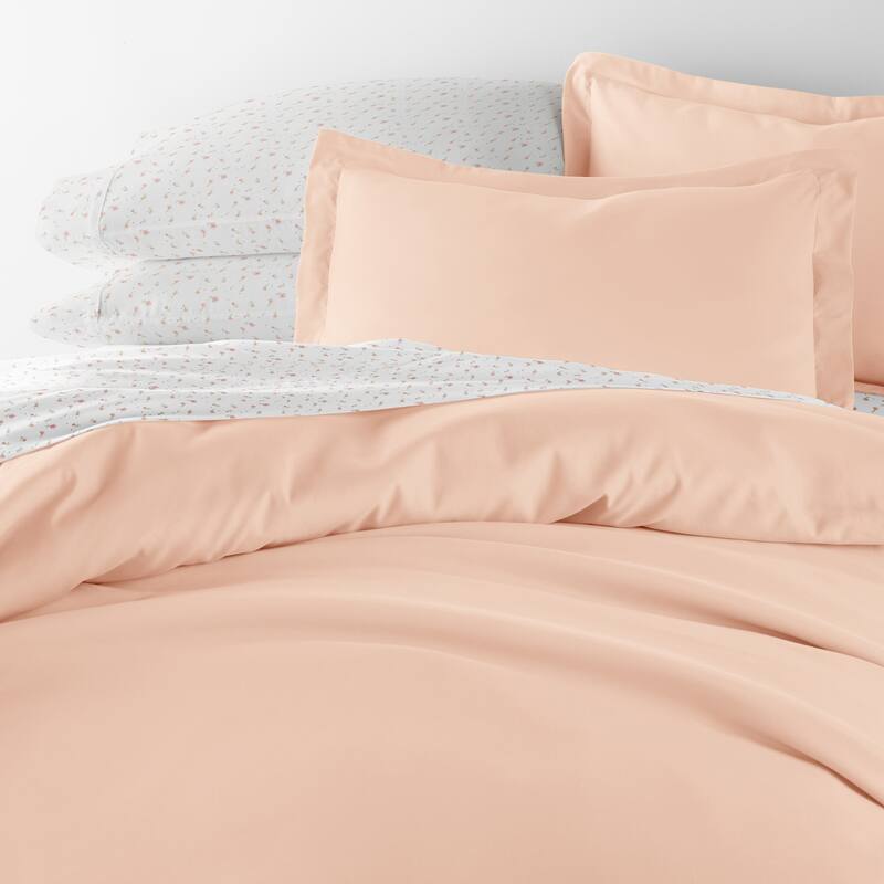 8pc Solid Duvet Bundle - Soft Floral Blush - Queen