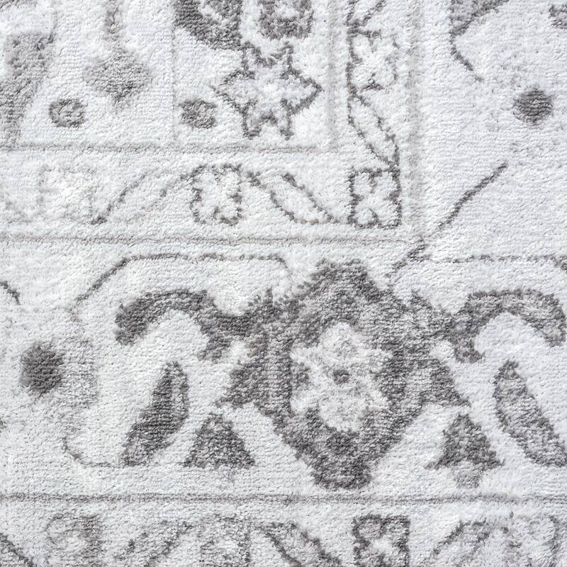 Linx Shabby Chic Medallion Indoor Area Rug