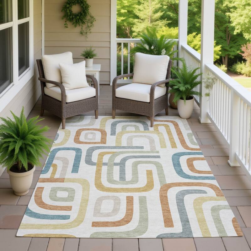 Machine Washable Indoor/ Outdoor Modern Penner Chantille Rug