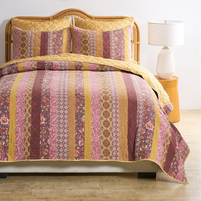 Greenland Home Fashions Marigold Vintage Boho Quilt Set