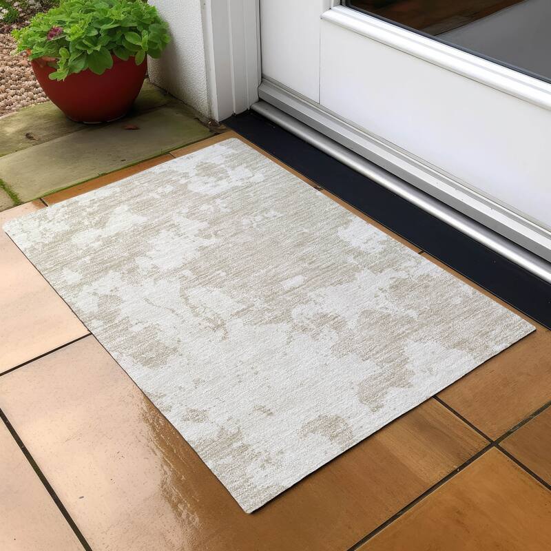 Machine Washable Indoor/ Outdoor Chantille Abstract Rug - Beige - 1'8" x 2'6"