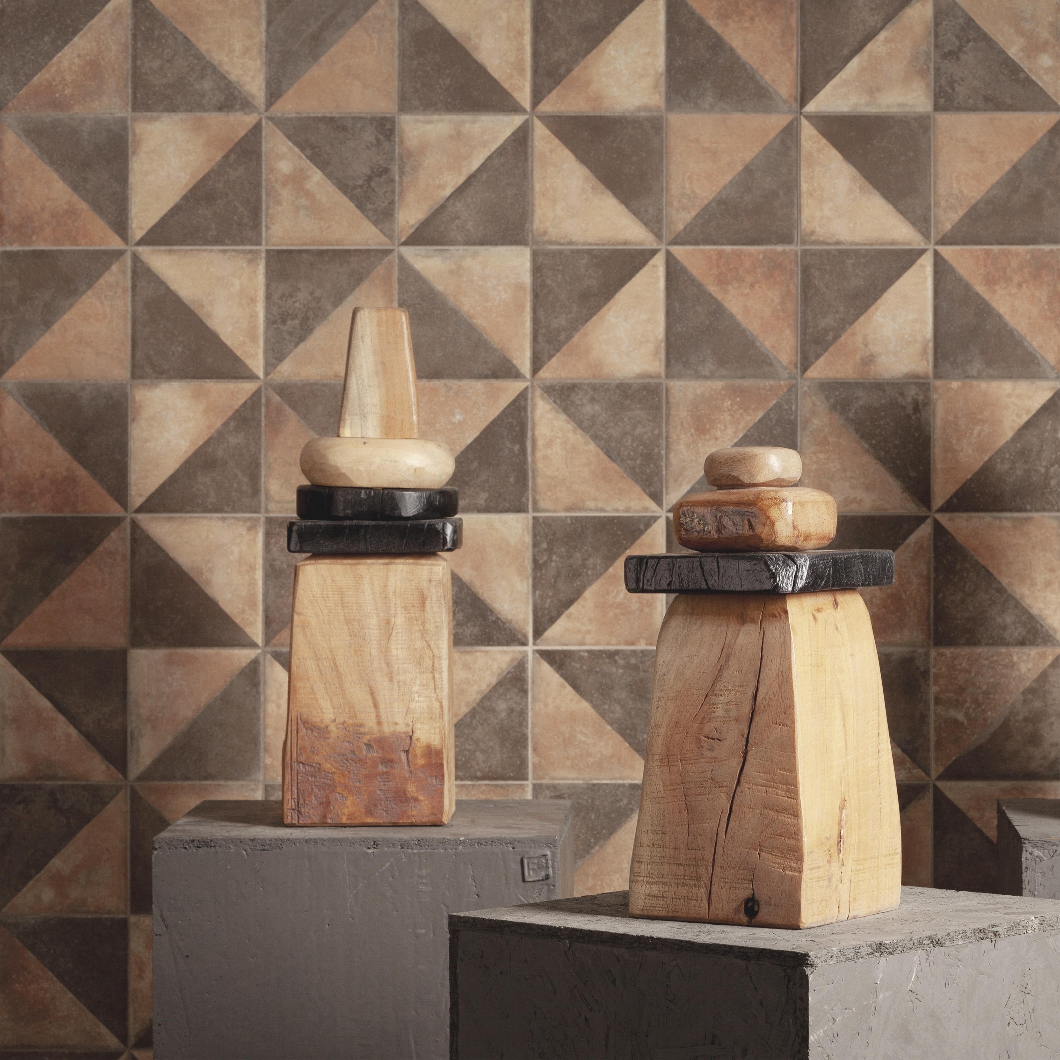 Merola Tile Kings Storia Decora Triangle 8-3/4" x 8-3/4" Porcelain Floor and Wall Tile