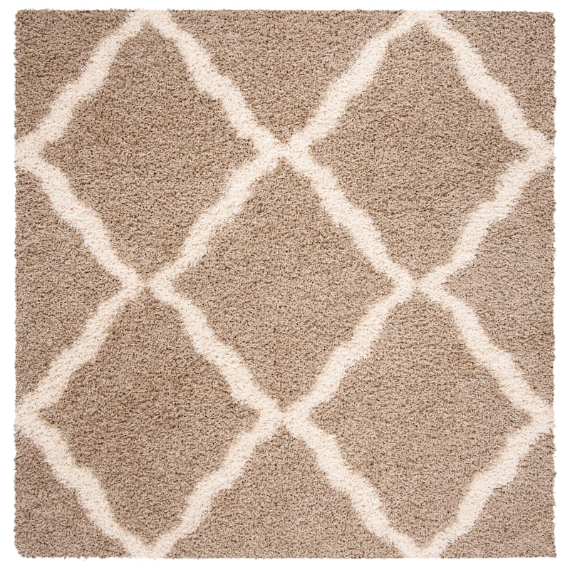 SAFAVIEH Dallas Shag Hacer Trellis 1.5-inch Thick Rug - 6'  x  6' - Beige/Ivory - Runner/Square