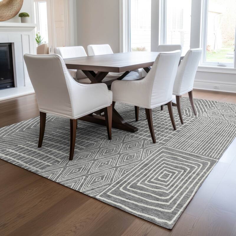 Machine Washable Indoor/ Outdoor Geo Patchwork Chantille Rug