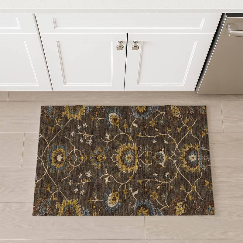 Machine Washable Indoor/ Outdoor Traditional Luna Chantille Rug