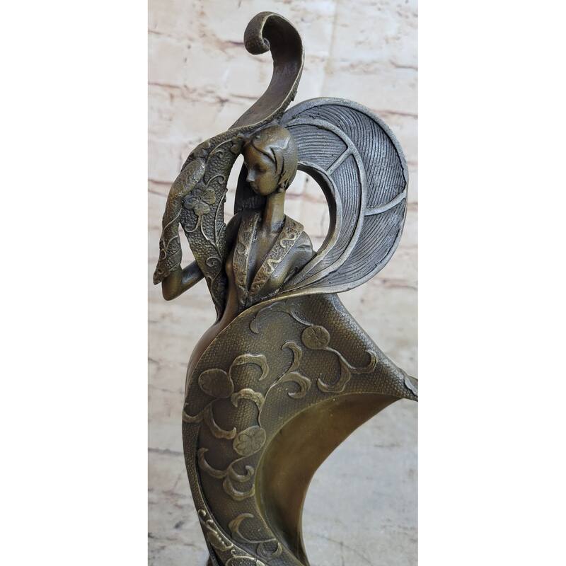 Signed Original Mavchi A Fashion Girl Bronze Sculpture Home Office Decoration