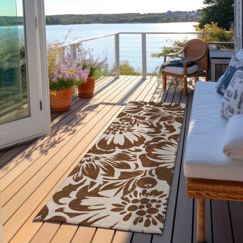 Machine Washable Indoor/ Outdoor Whimsy Floral Chantille Rug