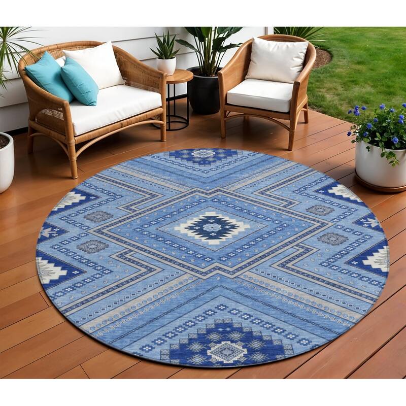 HomeRoots Tribal Transitional Rectangle Outdoor Rug - 8' Round