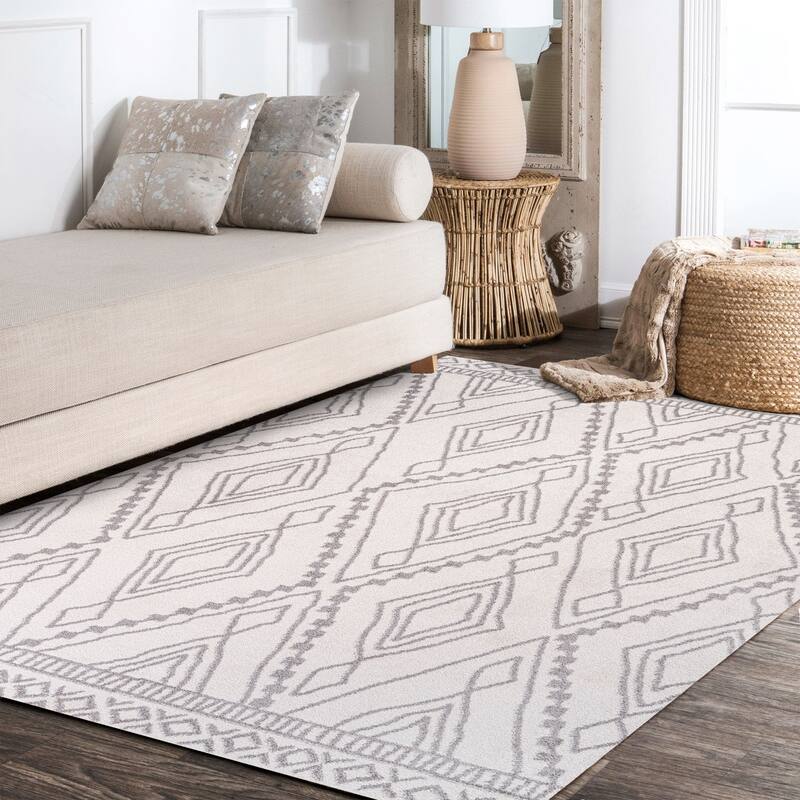 JONATHAN Y Pele Moroccan Style Diamond Area Rug