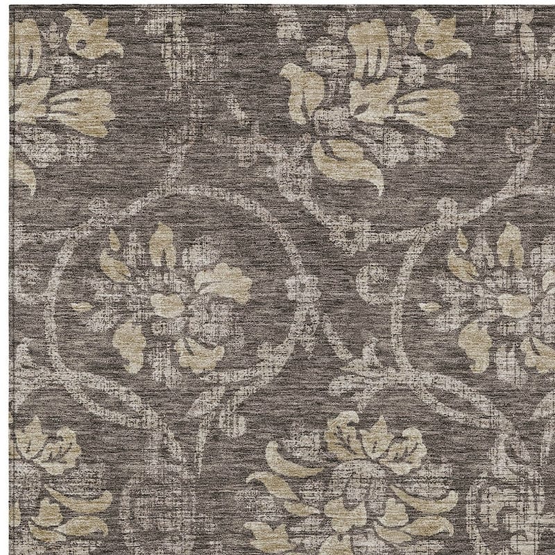 HomeRoots Floral Traditional Rectangle Outdoor Rug