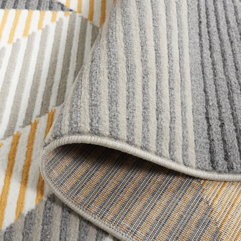 SAFAVIEH Pyramid Sadeta Mercy Modern Geometric Rug