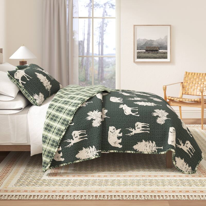 Linery & Co. Deer & Trees Microfiber Quilt Set with Shams - Forest Green - King
