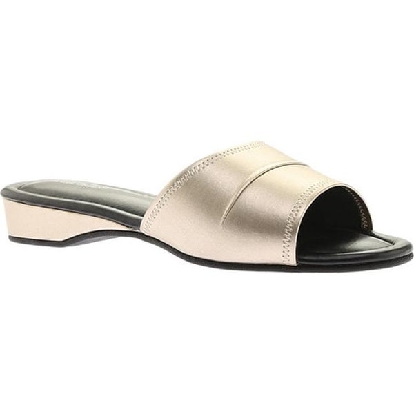 daniel green shoes