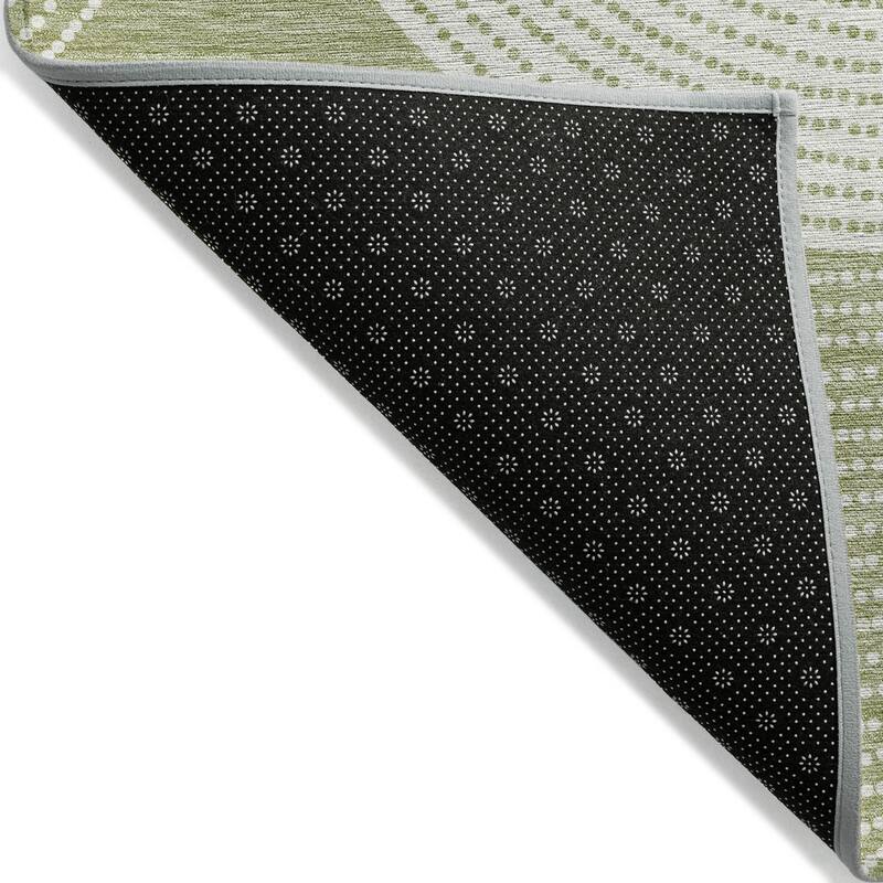 Machine Washable Indoor/ Outdoor Geo Circles Chantille Rug