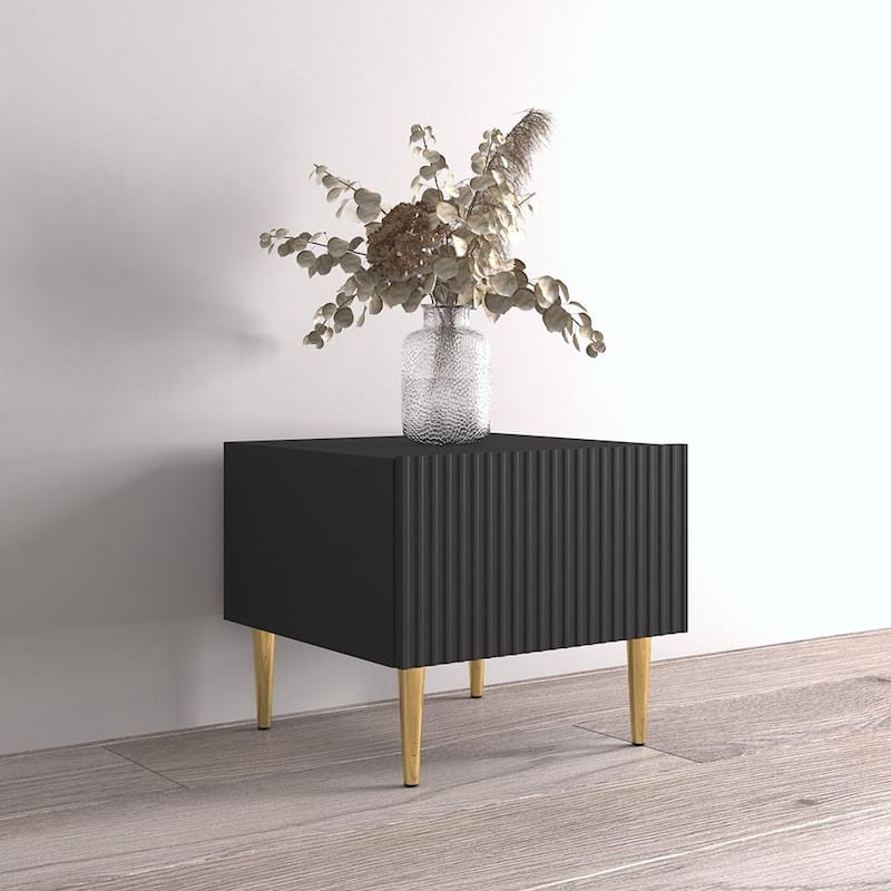 Nicole 18" Nightstand