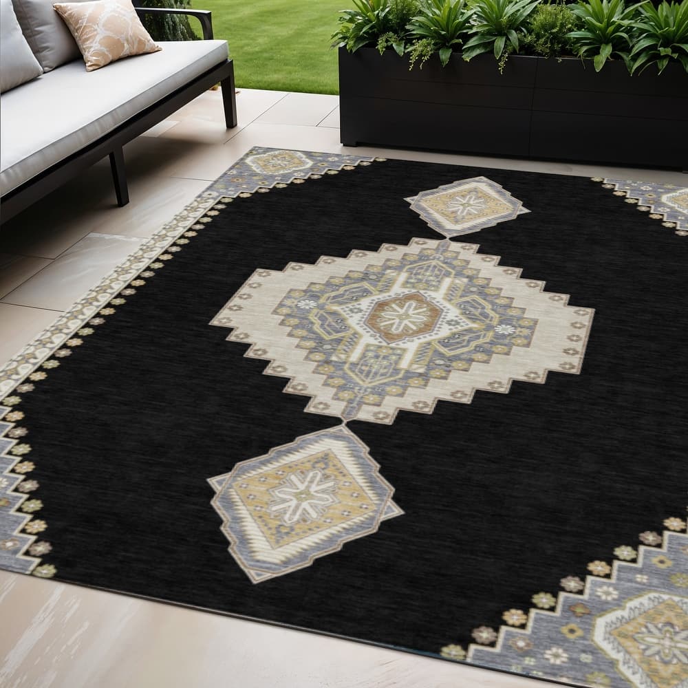 HomeRoots Oriental Traditional Rectangle Outdoor Rug