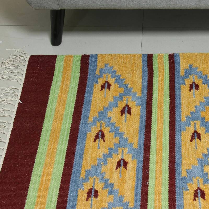 Handmade Summer Dance Wool dhurrie rug (India ) - Big