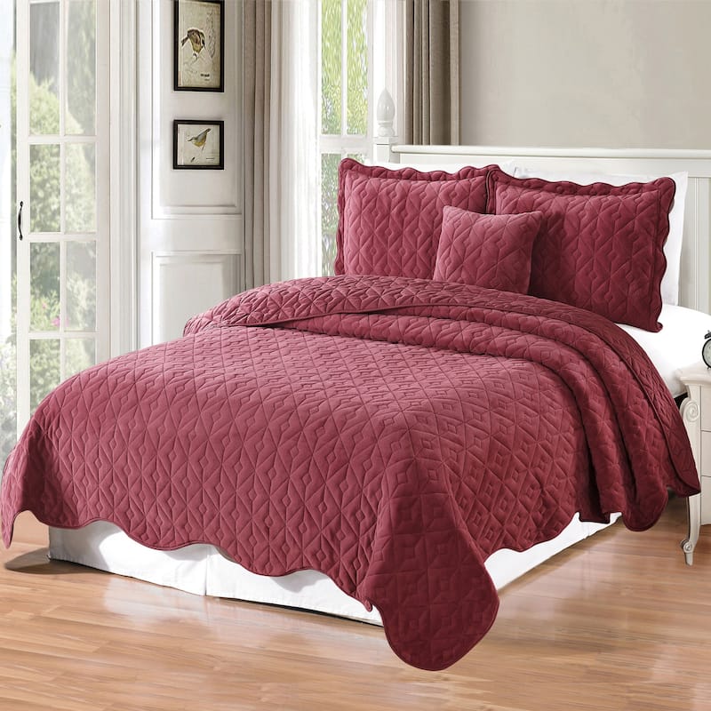 Serenta Diamond Flannel Quilted 4-piece Coverlet Set