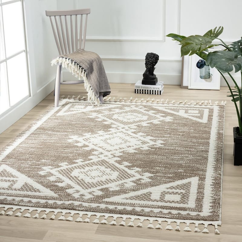 Luxe Weavers South Western Fringe Geometric Area Rug for Living Rooms - 5' x 7' - Brown