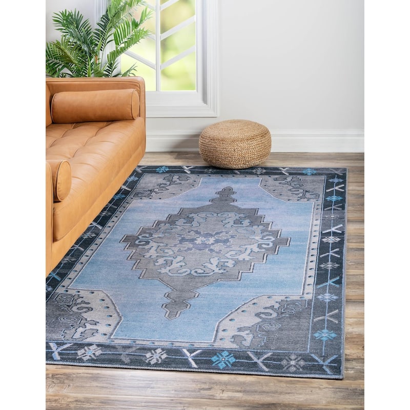 Traditional Rine Collection Area Rug - 5'x8' - Blue-Gray