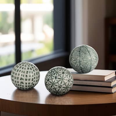 Sagebrook Home Set of 3 Ceramic Ball 4" Set of Green and White Decorative Round Table Orbs - 4" x 4" x 4"