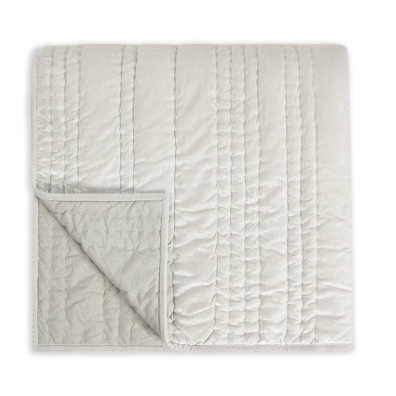 Villa by Classic Home Seville Velvet Quilt