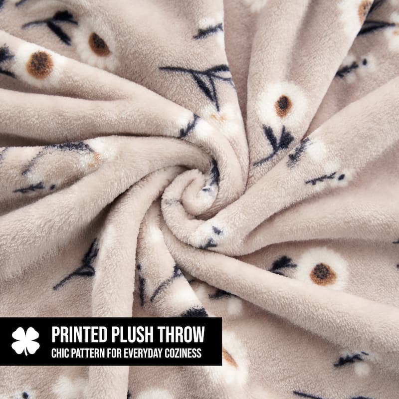 Lucky Brand Daisy Plush Throw Blanket