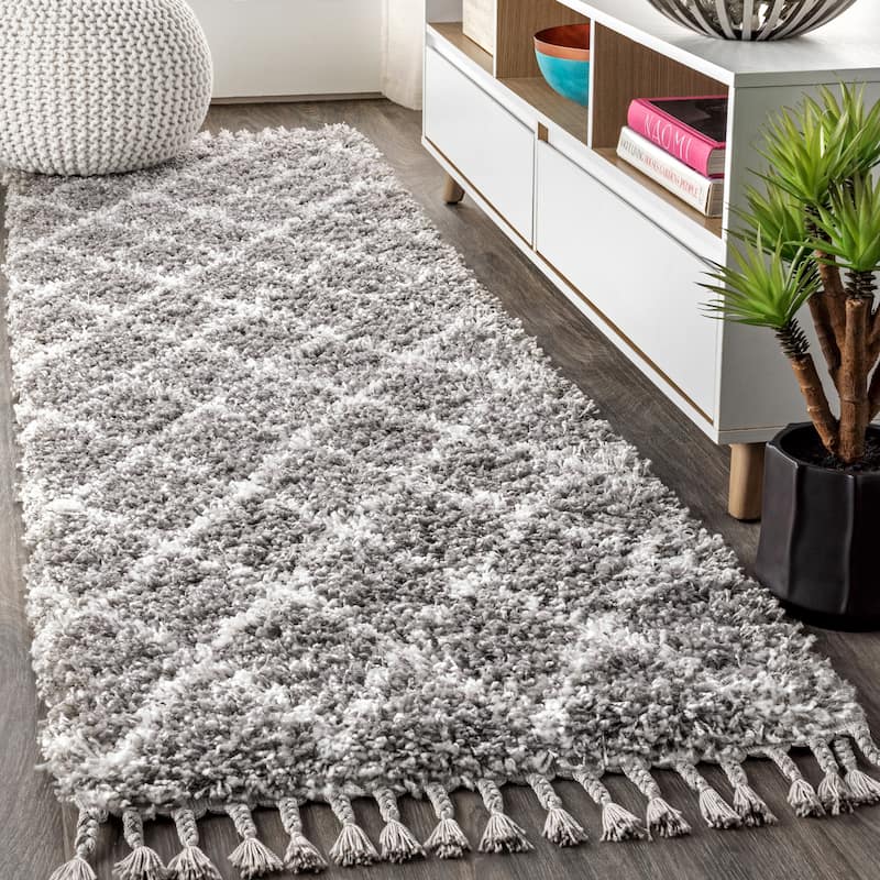 JONATHAN Y Modern Shag Plush Tassel Moroccan Geometric Trellis Area Rug
