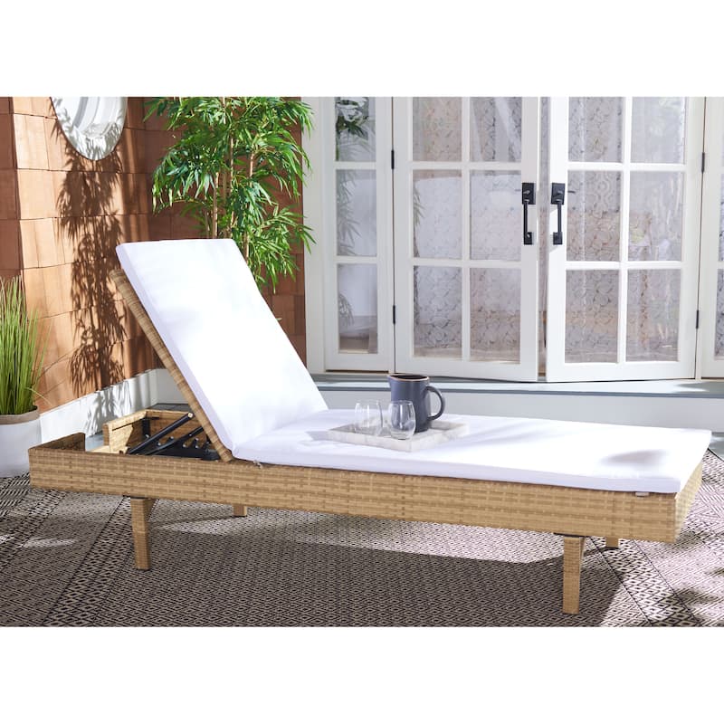 SAFAVIEH Outdoor Sanaa Sun Lounger with Cushion - 25Wx77Dx41H - Natural/White
