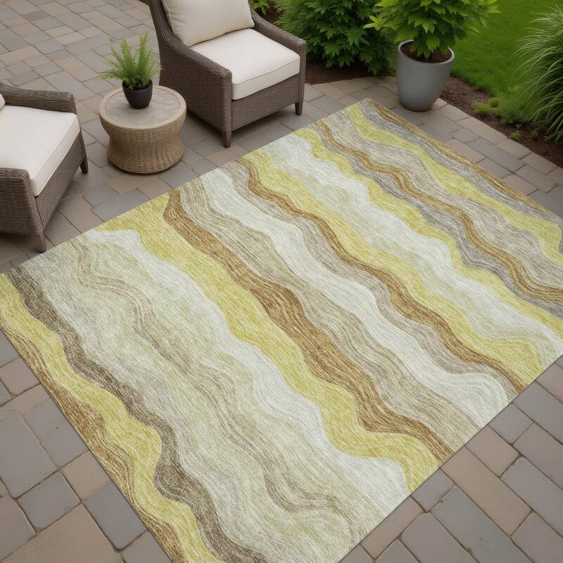 Machine Washable Indoor/ Outdoor Ombre Stripes Chantille Rug