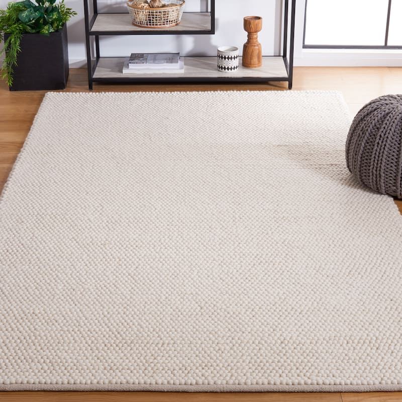 SAFAVIEH Handmade Natura Courtney Wool Rug - 5' x 8' - Ivory