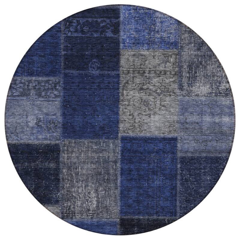 HomeRoots Patchwork Transitional Rectangle Outdoor Rug