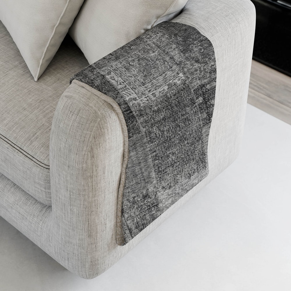 Premium Machine Washable Traditional Patchwork Sherpa Throw Blanket