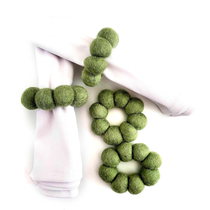 Felt One Strand Napkin Rings, Set of 4 - 4 Sage